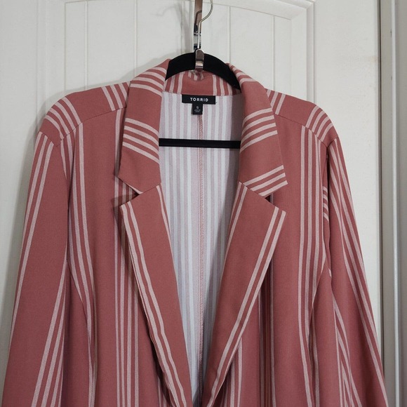 Torrid Womens Blazer Boyfriend Mauve Pink White Striped Business Casual Jacket 5 - Picture 5 of 13